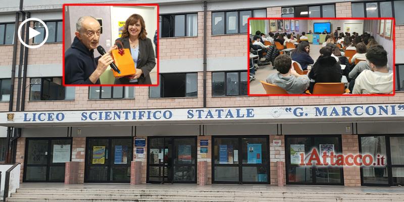 Liceo Marconi di Foggia ricorda il professore Remo Fuiano durante